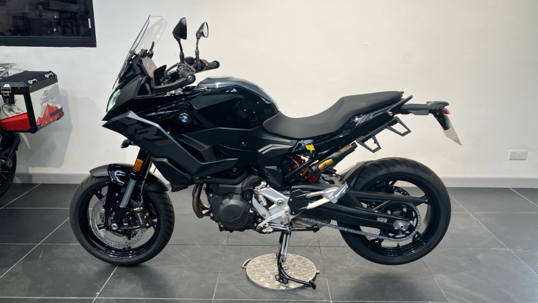 BMW F900 XR (25MY)